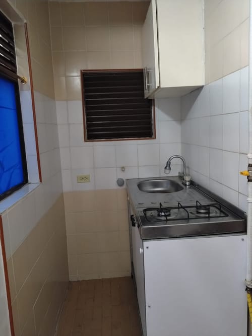Apartamento de 1 alcoba en arriendo en Santa Rosita, Bogotá, 17 m² · foto 4 de 12