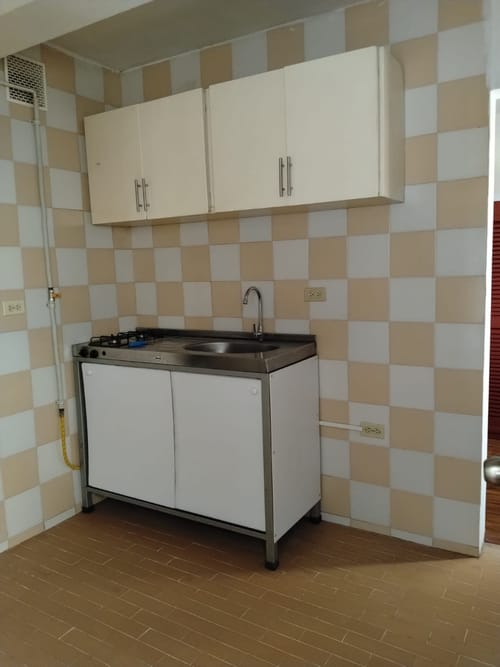 Apartamento de 1 alcoba en arriendo en Santa Rosita, Bogotá, 17 m² · foto 8 de 12