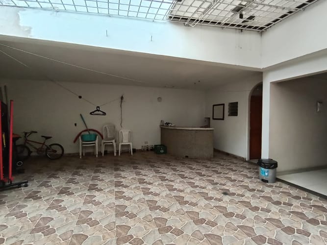 Casa de 4 alcobas en venta en Cr. Las Mercedes, Girardot, 109 m² · foto 7 de 24