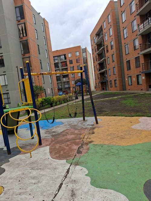 Apartamento de 3 alcobas en venta en Parque Campestre, Soacha, 51 m² · foto 22 de 24