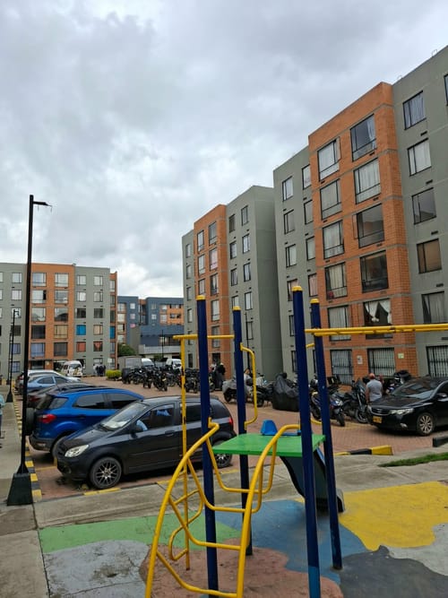 Apartamento de 3 alcobas en venta en Parque Campestre, Soacha, 51 m² · foto 13 de 24