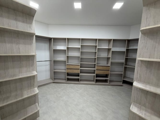 Casa de 4 alcobas en venta en El Castillo, Jamundí, 320 m² · foto 12 de 23