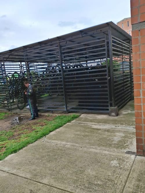 Apartamento de 3 alcobas en venta en Parque Campestre, Soacha, 51 m² · foto 20 de 24