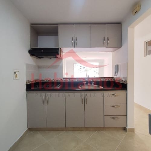 Apartamento de 3 alcobas en arriendo en Lorena, Medellín, 74 m² · foto 5 de 17