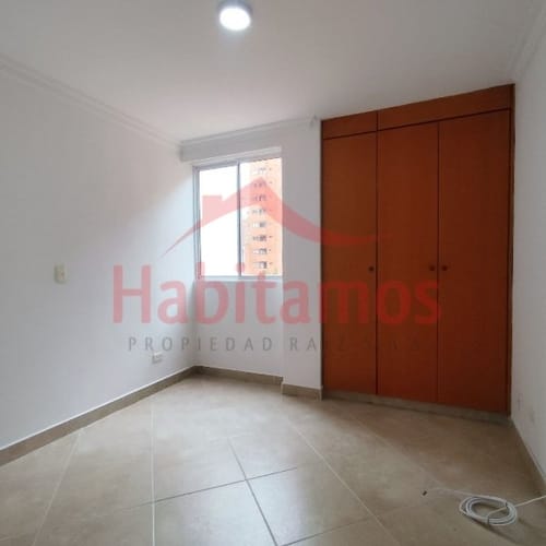 Apartamento de 3 alcobas en arriendo en Lorena, Medellín, 74 m² · foto 10 de 17