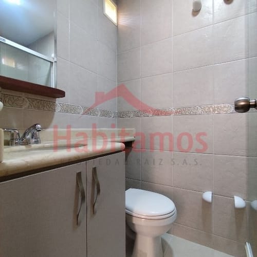 Apartamento de 3 alcobas en arriendo en Lorena, Medellín, 74 m² · foto 14 de 17