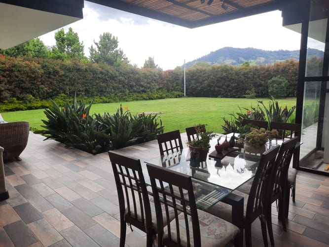 Casa de 6 alcobas en venta en Guamito, La Ceja, 560 m² · foto 4 de 24