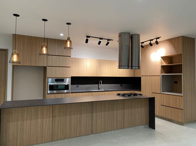 Casa de 6 alcobas en venta en Guamito, La Ceja, 560 m² · foto 9 de 24