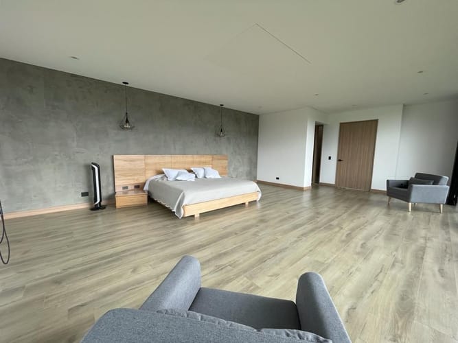 Casa de 6 alcobas en venta en Guamito, La Ceja, 560 m² · foto 22 de 24