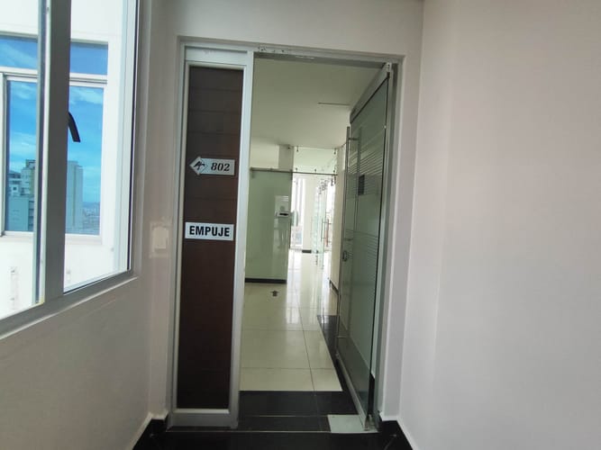Oficina en arriendo en Antonia Santos Centro, Bucaramanga, 173 m² · foto 7 de 8