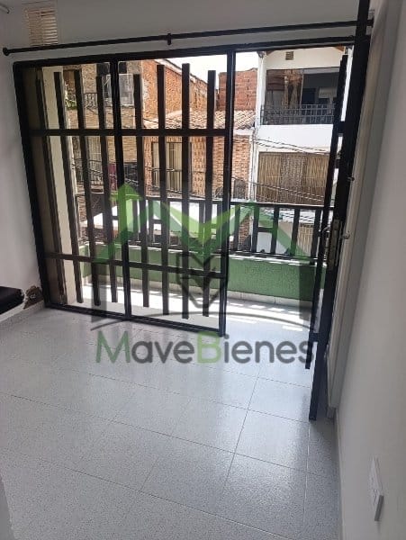 Apartamento de 2 alcobas en arriendo en Zona Industrial No. 1, Itagüí, 53 m² · foto 2 de 11