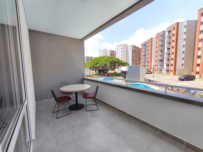Apartamento de 2 alcobas en venta en 12 De Octubre, Cali, 53 m² · foto 8 de 23