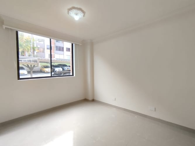 Apartamento de 3 alcobas en arriendo en Loma Del Indio, Medellín, 87 m² · foto 7 de 20