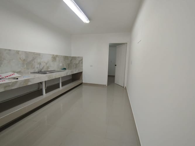 Local en arriendo en Alameda, Cali, 182 m² · foto 10 de 11