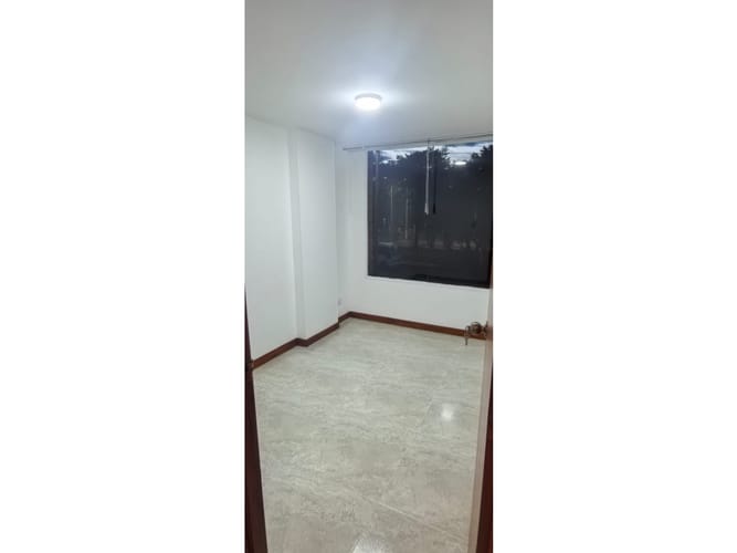Apartamento de 3 alcobas en arriendo en Cedro Golf, Bogotá, 70 m² · foto 11 de 24