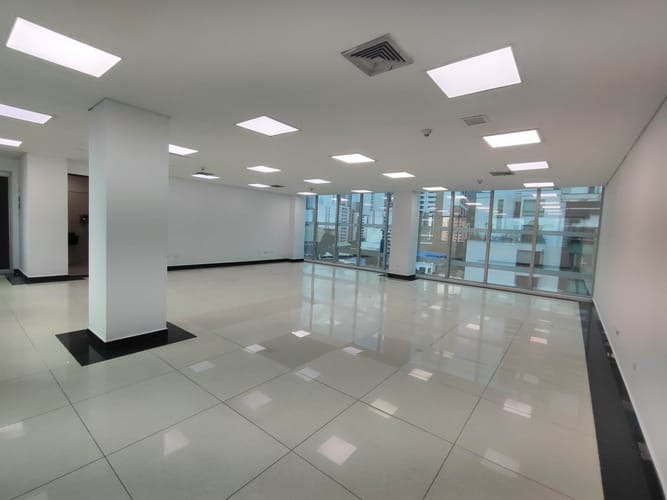 Oficina en arriendo en Antonia Santos Centro, Bucaramanga, 105 m² · foto 3 de 6