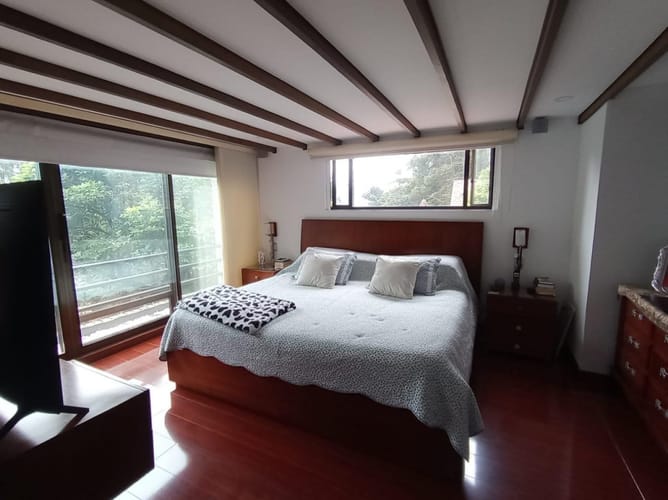Casa de 6 alcobas en venta en Cerros De Suba, Bogotá, 200 m² · foto 8 de 23