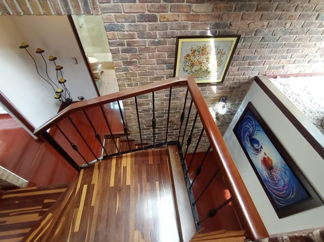 Casa de 6 alcobas en venta en Cerros De Suba, Bogotá, 200 m² · foto 15 de 23
