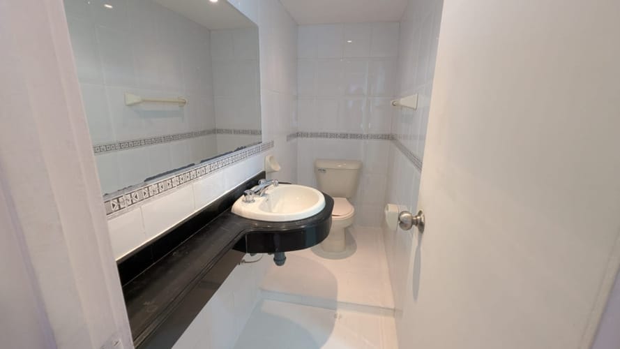 Apartaestudio en arriendo en Chapinero Alto, Bogotá, 25 m² · foto 8 de 10