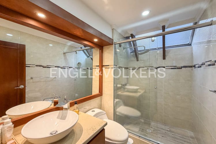Casa de 4 alcobas en venta en Cerros De Suba, Bogotá, 159 m² · foto 12 de 16