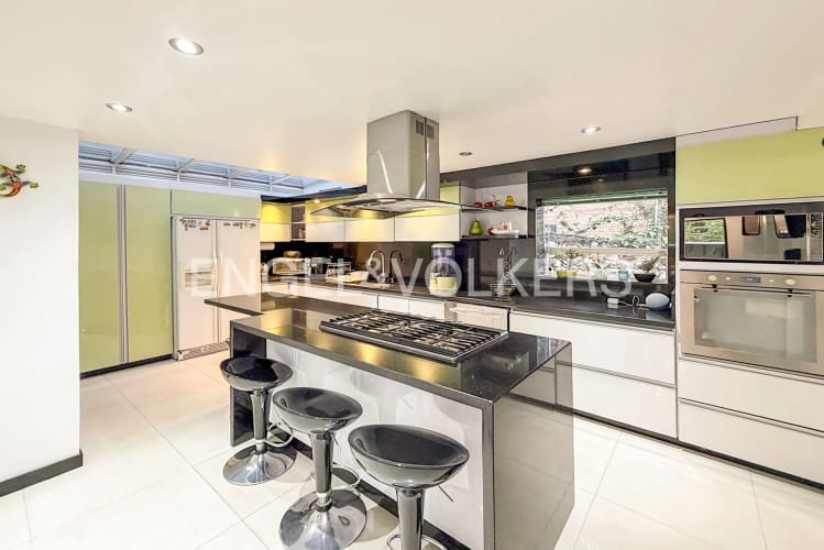 Casa de 4 alcobas en venta en Cerros De Suba, Bogotá, 159 m² · foto 7 de 16
