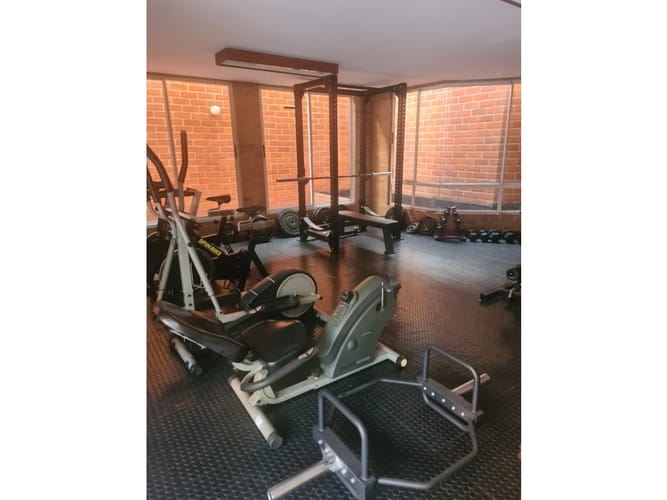 Apartamento de 4 alcobas en arriendo en Bolivariana, Medellín, 123 m² · foto 12 de 14