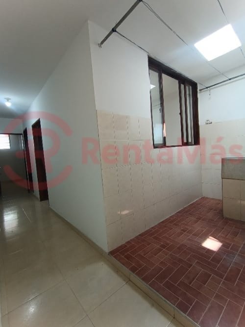 Apartamento de 2 alcobas en venta en Lleras Restrepo, Cúcuta, 164 m² · foto 5 de 13