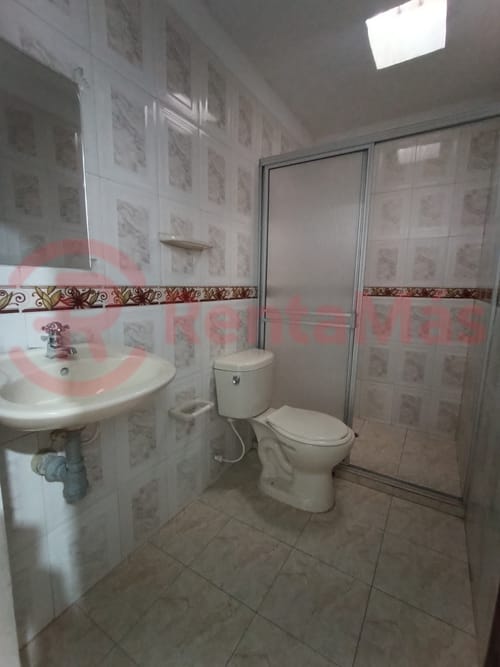 Apartamento de 2 alcobas en venta en Lleras Restrepo, Cúcuta, 164 m² · foto 9 de 13