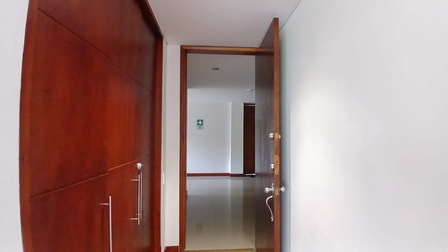 Apartamento de 3 alcobas en arriendo en Milla De Oro, Medellín, 120 m² · foto 16 de 19