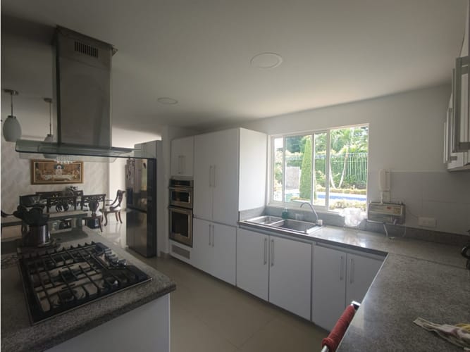 Casa de 4 alcobas en venta en Las Mercedes, Jamundí, 552 m² · foto 8 de 18