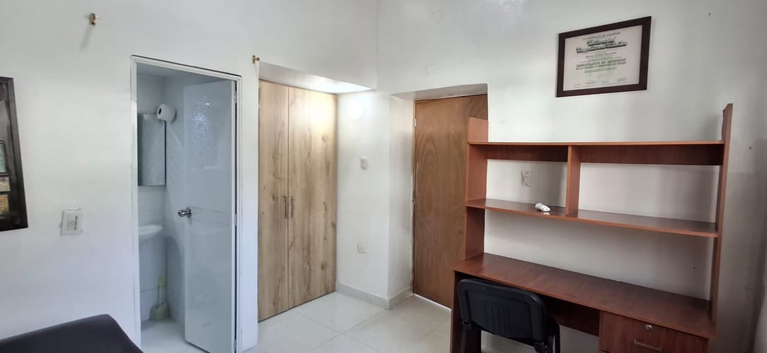 Local en arriendo en Casco Antiguo - Floridablanca, Floridablanca, 50 m² · foto 2 de 11