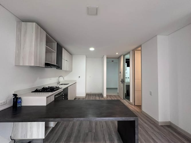 Apartamento de 1 alcoba en arriendo en El Poblado, Medellín, 57 m² · foto 8 de 20