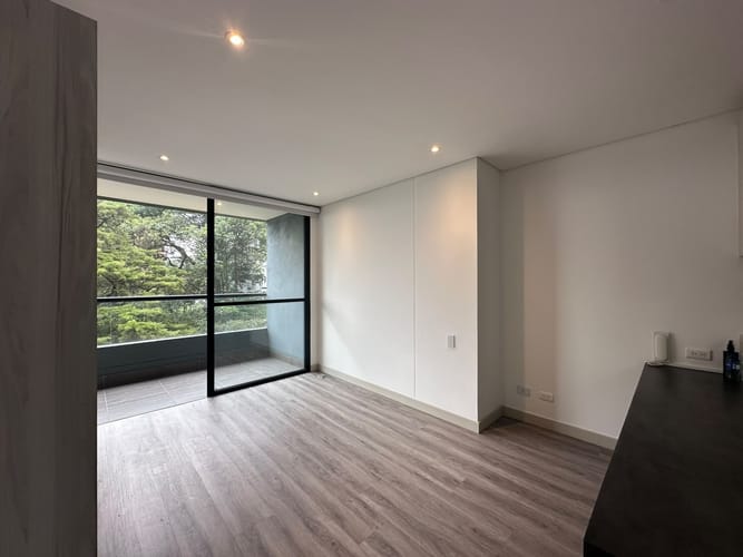 Apartamento de 1 alcoba en arriendo en El Poblado, Medellín, 57 m² · foto 4 de 20