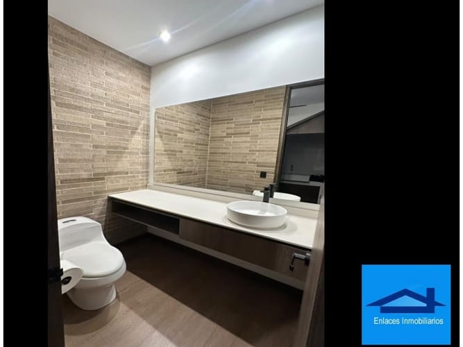 Apartamento de 3 alcobas en venta en Lalinde, Medellín, 156 m² · foto 8 de 14