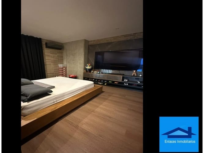 Apartamento de 3 alcobas en venta en Lalinde, Medellín, 156 m² · foto 9 de 14