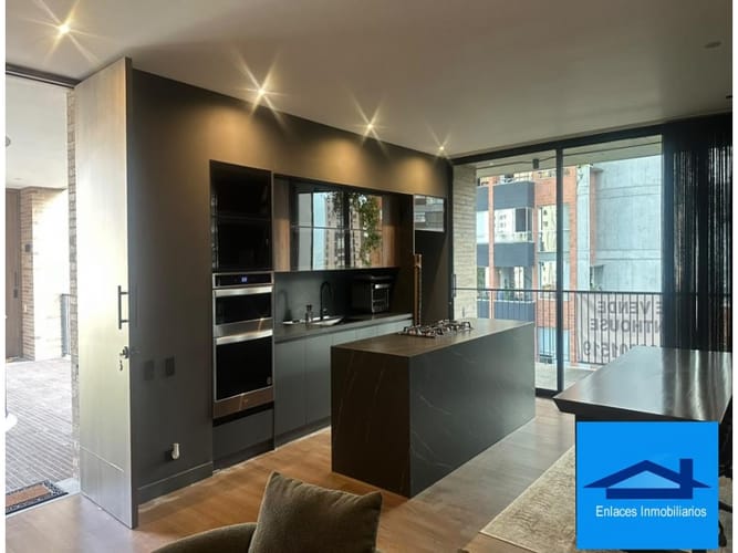 Apartamento de 3 alcobas en venta en Lalinde, Medellín, 156 m² · foto 10 de 14