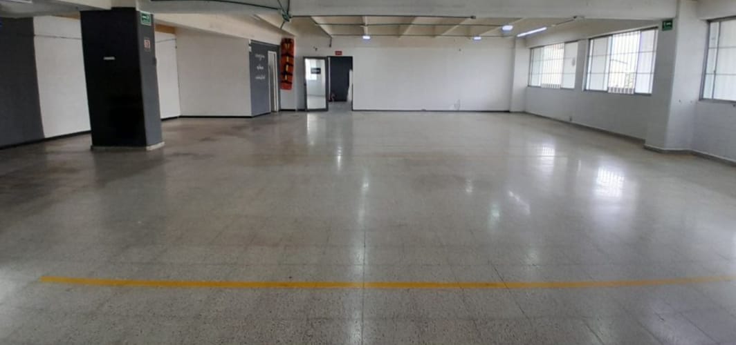 Bodega en arriendo en Viviendas Del Sur, Itagüí, 250 m² · foto 7 de 12