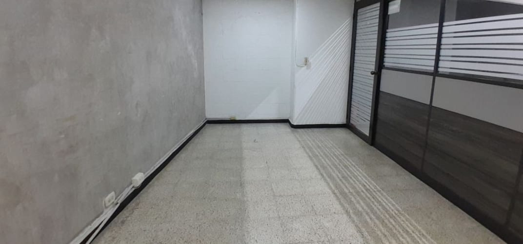 Bodega en arriendo en Viviendas Del Sur, Itagüí, 250 m² · foto 10 de 12