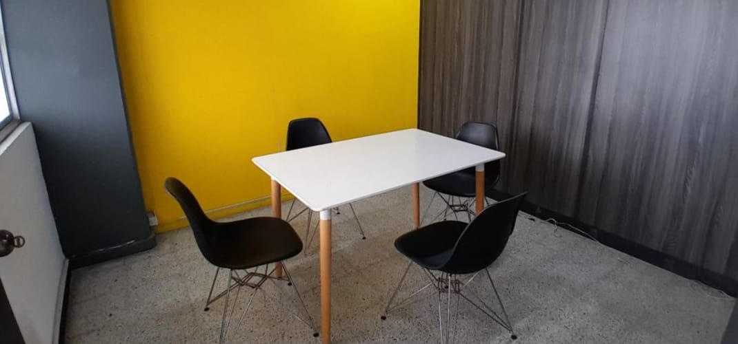 Bodega en arriendo en Viviendas Del Sur, Itagüí, 250 m² · foto 12 de 12