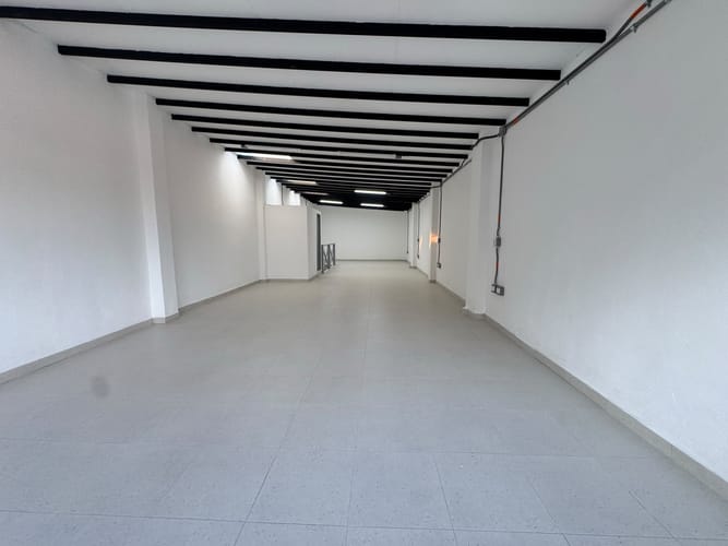 Bodega en arriendo en Cristo Rey, Medellín, 120 m² · foto 7 de 12