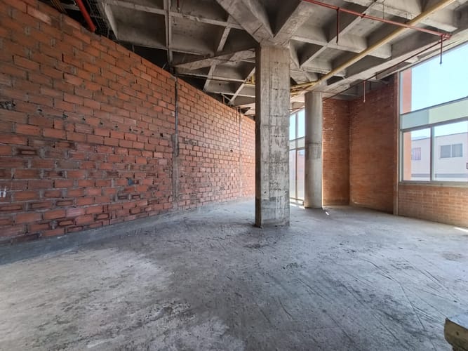Local en arriendo en Suramérica, Itagüí, 134 m² · foto 2 de 10