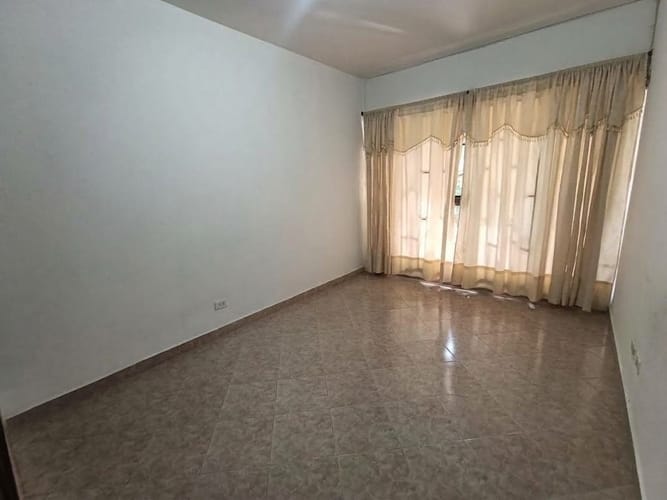 Casa de 4 alcobas en arriendo en Buenos Aires, Medellín, 210 m² · foto 6 de 20