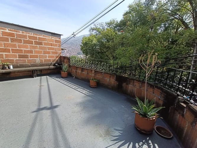 Casa de 4 alcobas en arriendo en Buenos Aires, Medellín, 210 m² · foto 13 de 20