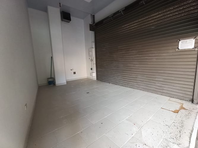 Local en arriendo en Bombona No.1, Medellín, 20 m² · foto 2 de 13