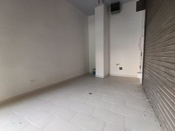 Local en arriendo en Bombona No.1, Medellín, 20 m² · foto 6 de 13