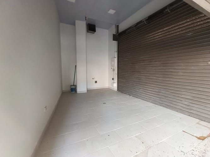 Local en arriendo en Bombona No.1, Medellín, 20 m² · foto 7 de 13