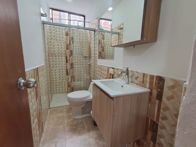 Apartamento de 3 alcobas en arriendo en Laureles, Medellín, 70 m² · foto 9 de 13