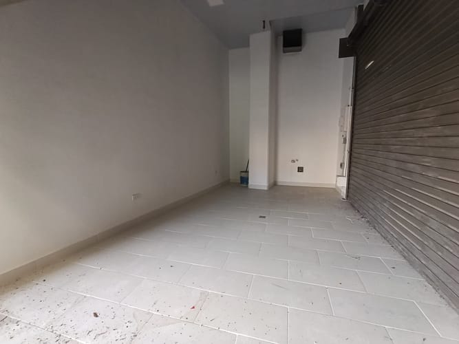 Local en arriendo en Bombona No.1, Medellín, 20 m² · foto 12 de 13