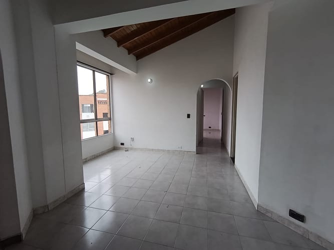 Apartamento de 2 alcobas en arriendo en Vía Las Palmas, Medellín, 47 m² · foto 4 de 16