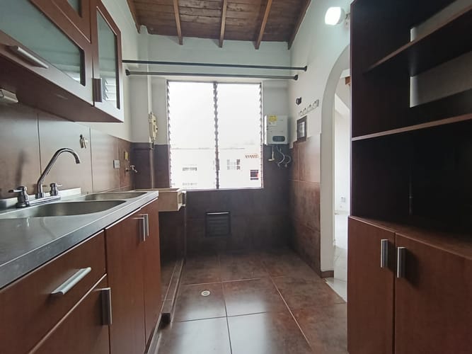 Apartamento de 2 alcobas en arriendo en Vía Las Palmas, Medellín, 47 m² · foto 7 de 16